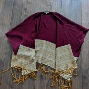 Oversized sweater/ poncho